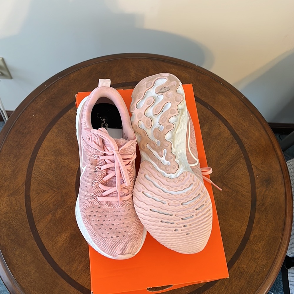 Nike React Infinity Run Flyknit 2 - image 7